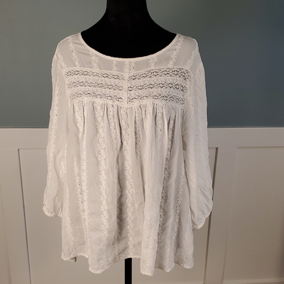 Torrid Embroidered Eyelet Top With Crochet 1X White - Picture 1 of 11